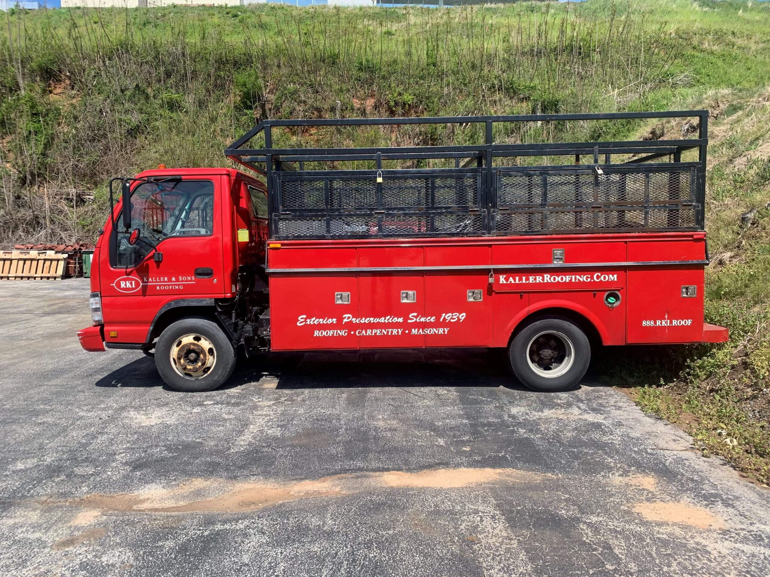 Kaller Roofing Truck